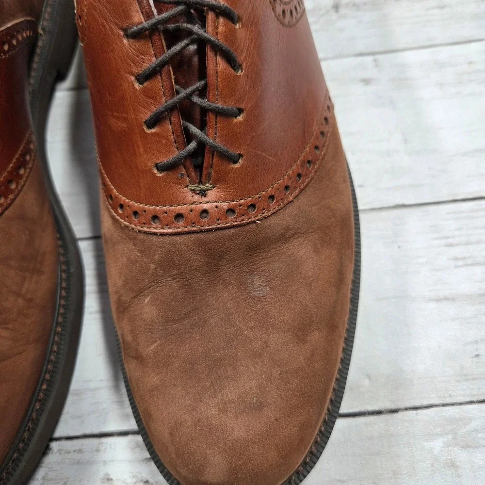 Florsheim pinhole side